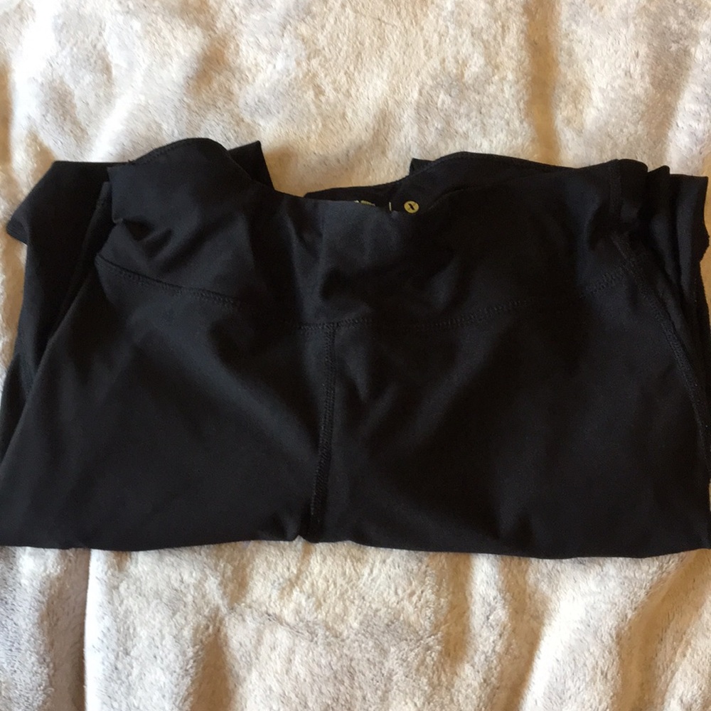 Xersion plain black leggings